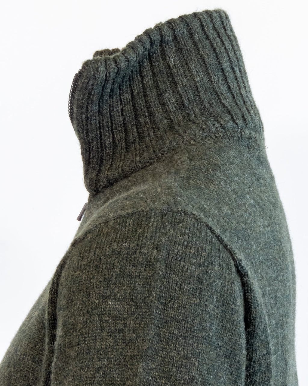 CLASSIC WOOL PULLOVER