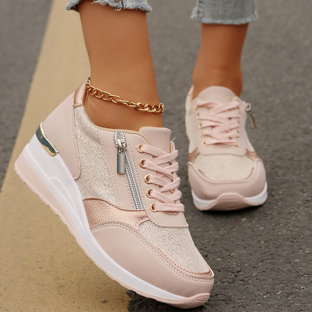AMELIA COMFORT STEP TRAINERS