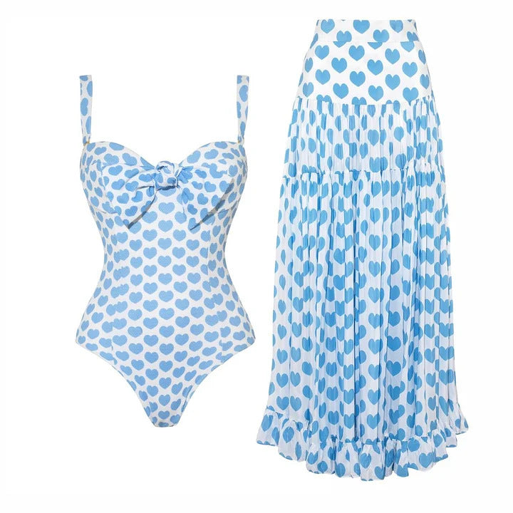 Set Amore Capri Bañador y Maxi Falda con Estampado de Corazones