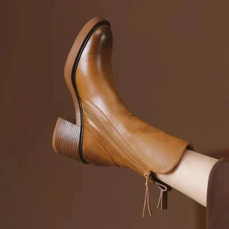 SELENE ANKLE BOOTS