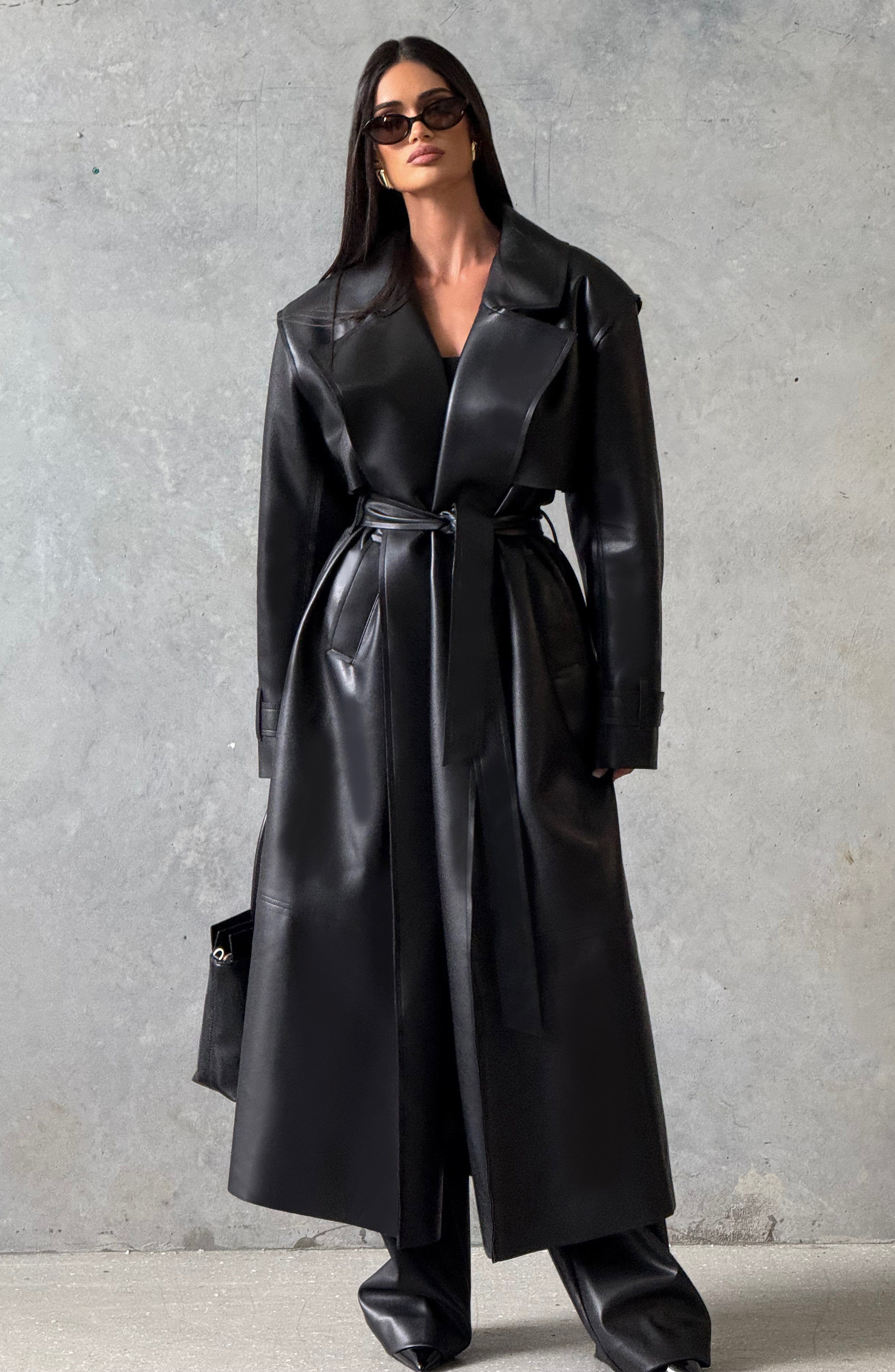 Sofía™ - Gabardina de Piel Sintética