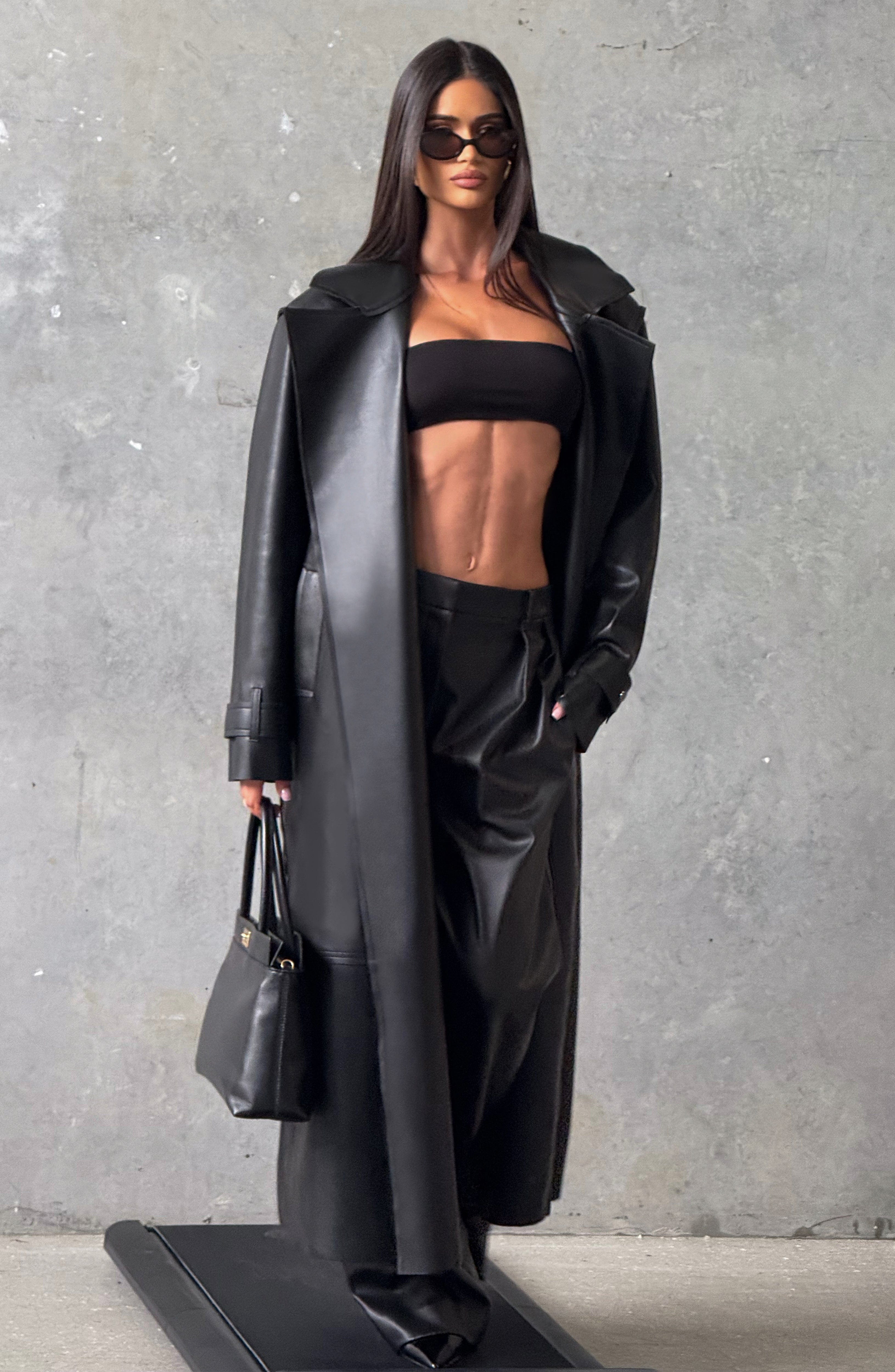 Sofía™ - Gabardina de Piel Sintética
