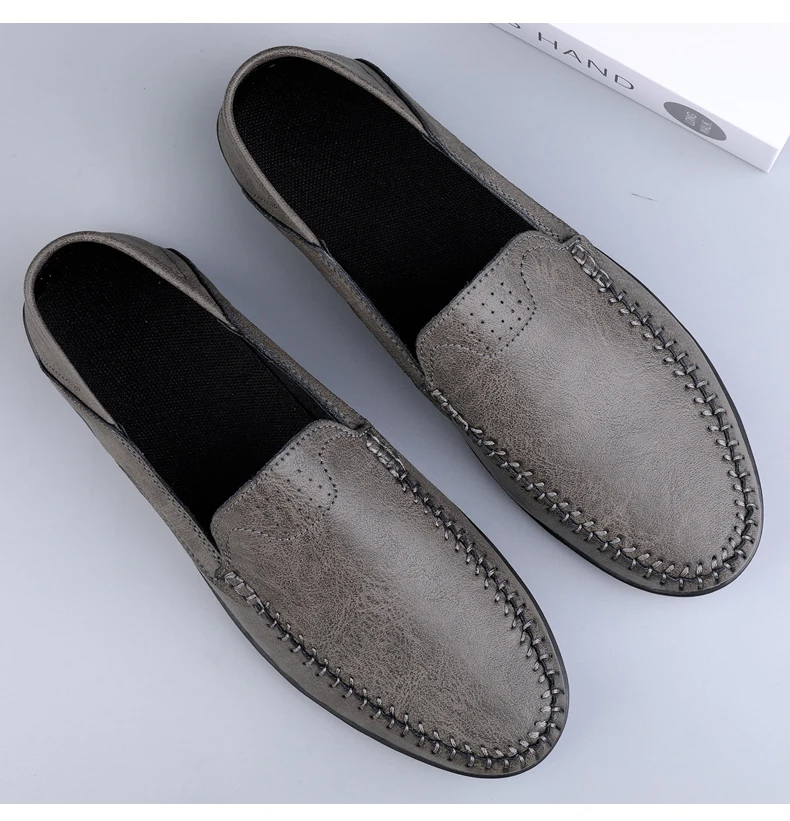 LEATHER MOCCASION