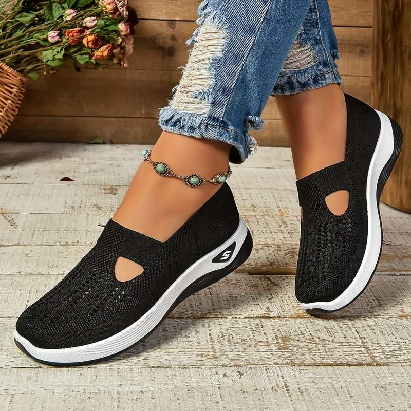 LENA GRACE SNEAKERS