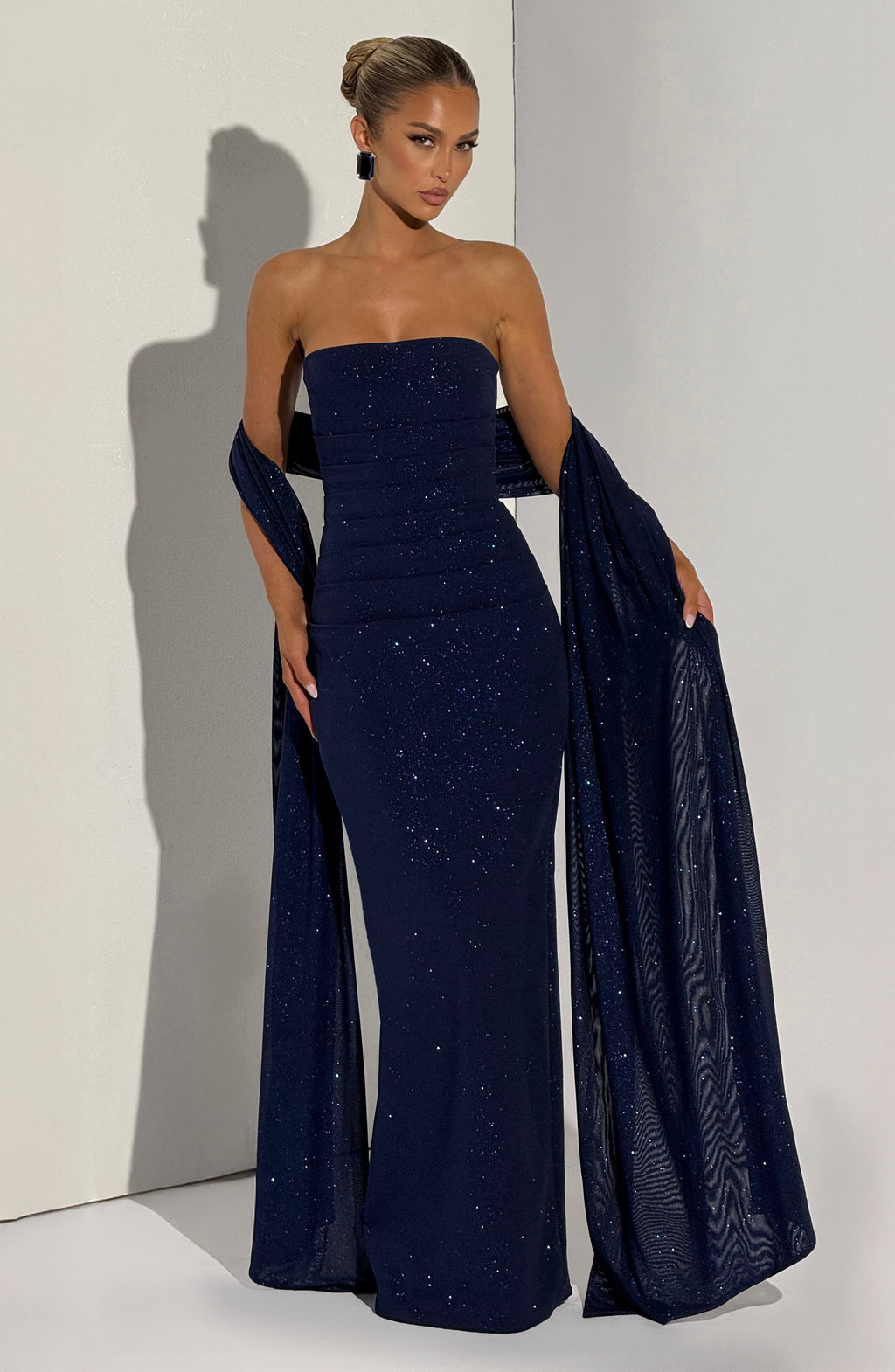 Gabriela™ - Vestido de Gala en Crêpe Azul Noche Centelleante