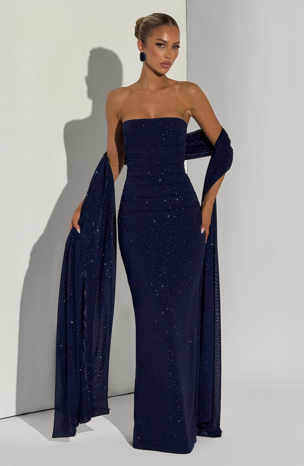 Gabriela™ - Vestido de Gala en Crêpe Azul Noche Centelleante