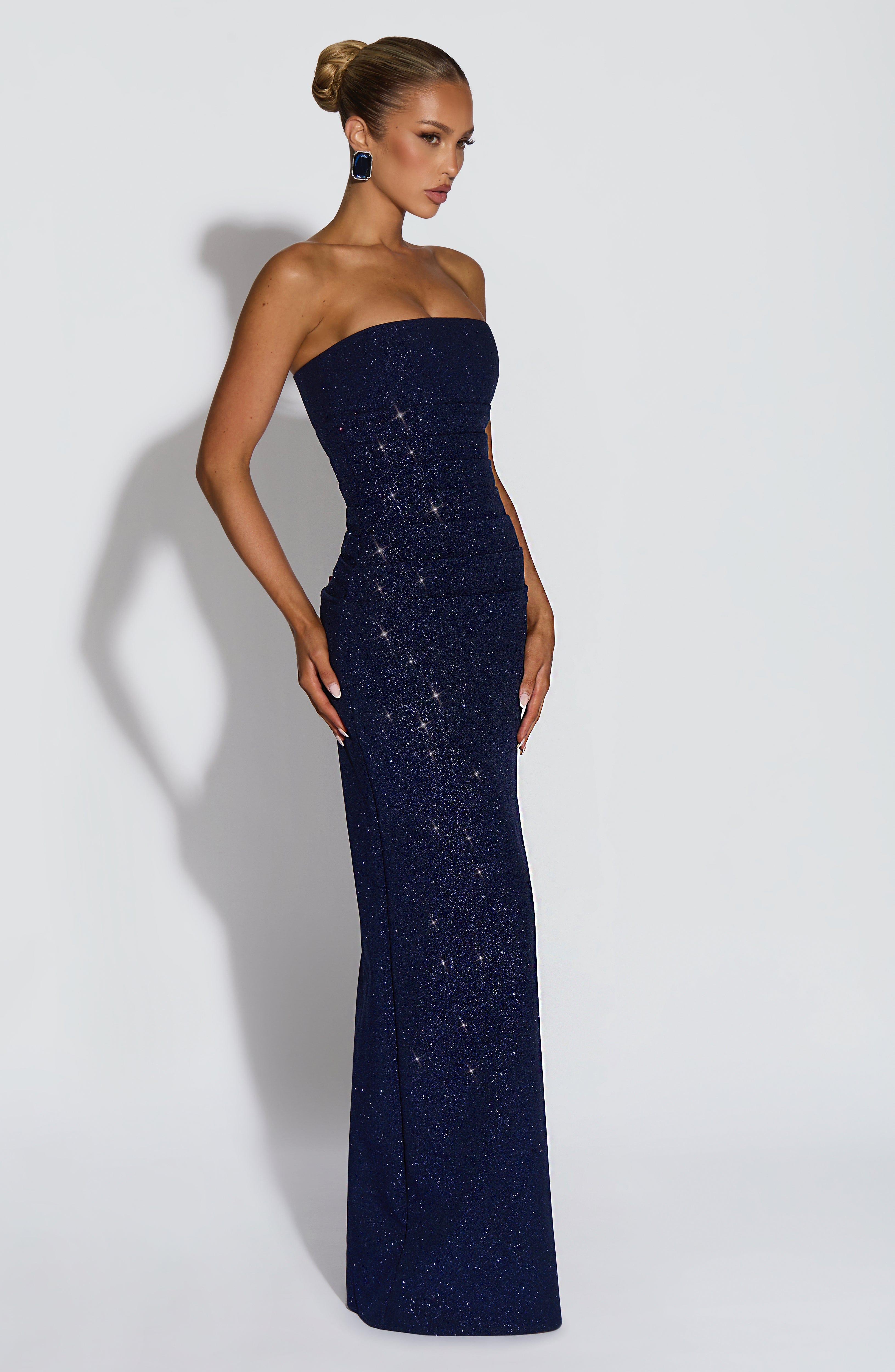 Gabriela™ - Vestido de Gala en Crêpe Azul Noche Centelleante