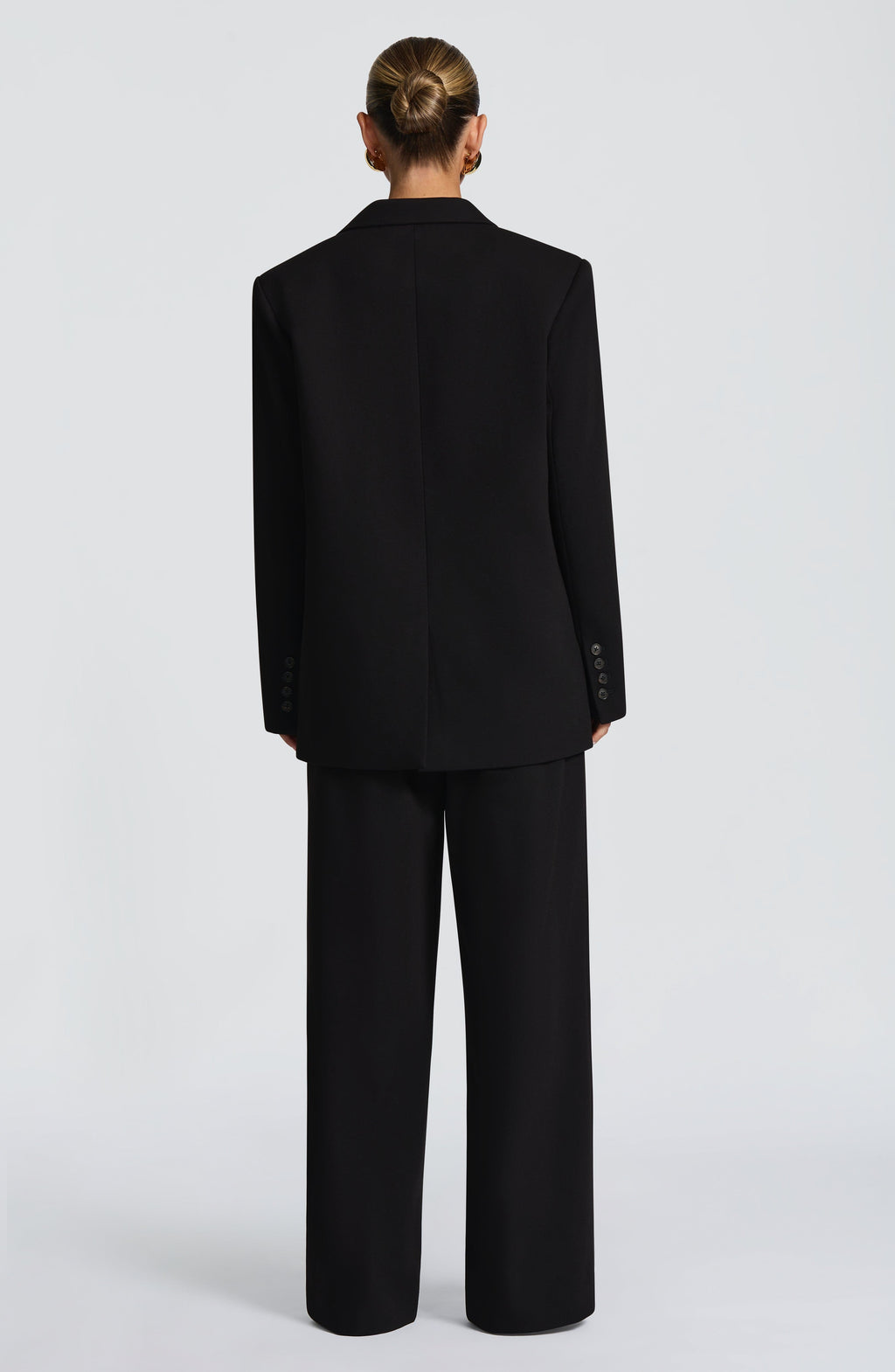 Victoria™ - Blazer Sastre Negra de Corte Boxy