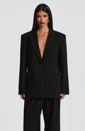 Victoria™ - Blazer Sastre Negra de Corte Boxy
